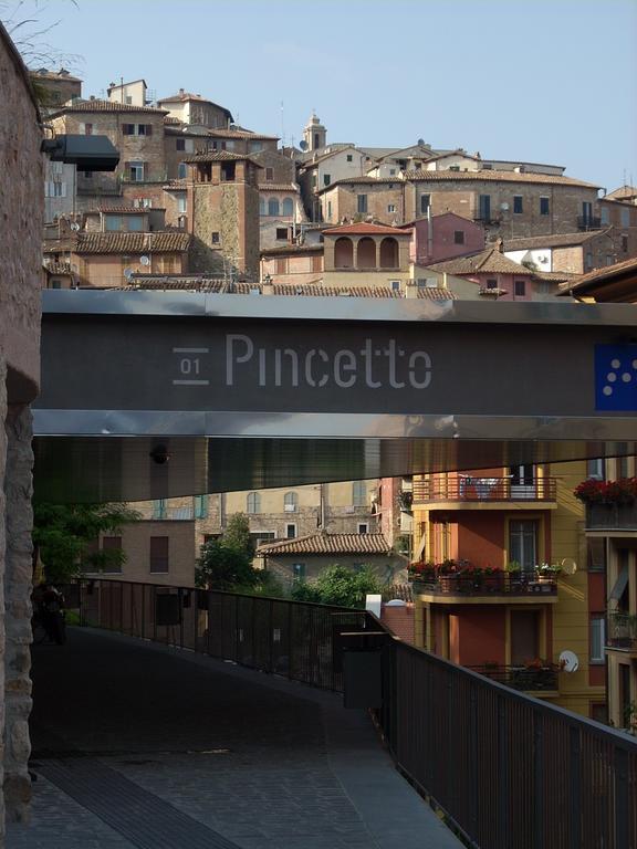 شقة Bilocale In Via Del Conventuccio بيرودجا المظهر الخارجي الصورة