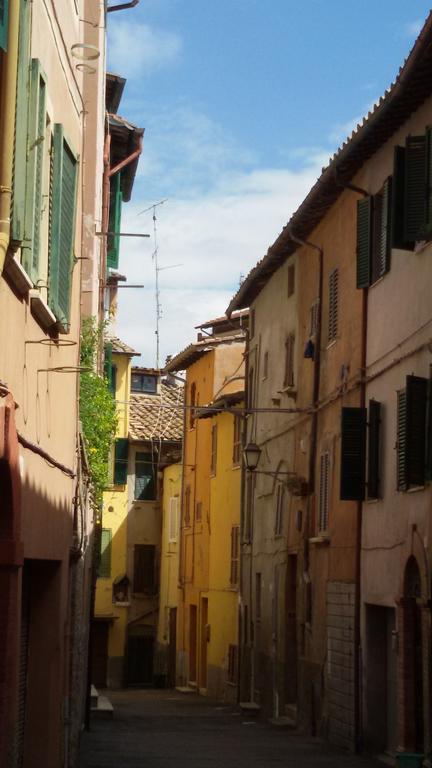 شقة Bilocale In Via Del Conventuccio بيرودجا المظهر الخارجي الصورة